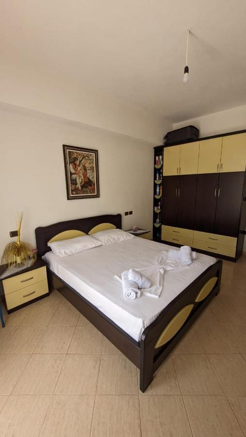 Hasani Apartments ซารานเดอ ภายนอก รูปภาพ
